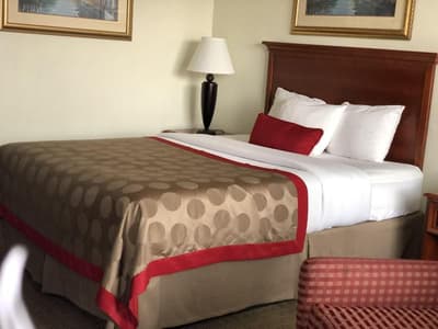 Ramada by Wyndham New Iberia