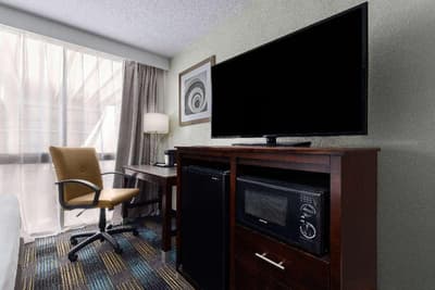 Wingate by Wyndham Kansas Cit