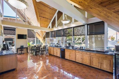 Super 8 by Wyndham Macon GA