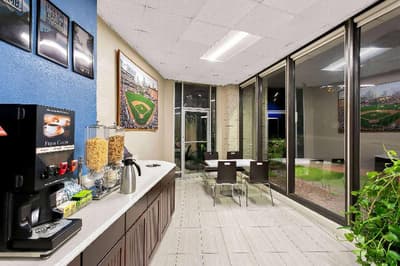 Travelodge by Wyndham Aberdeen