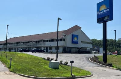 Days Inn by Wyndham Kansas City Northeast