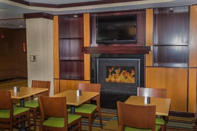Fairfield Inn & Suites Morgantown Granville