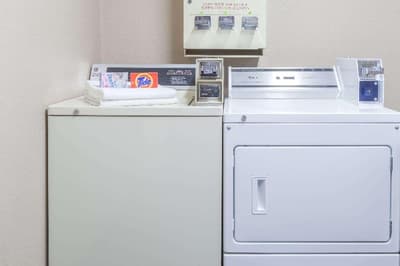 Super 8 by Wyndham Mt. Pleasant TX