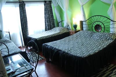 Khweza Bed & Breakfast