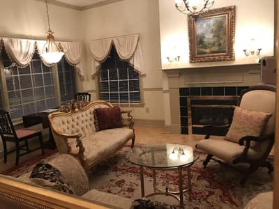 1896 House Brookside & Pondside Country Motels