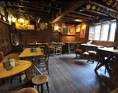 The Falkland Arms