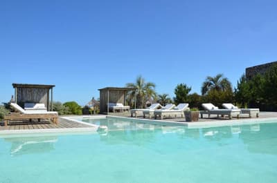 Casa Suaya Hotel