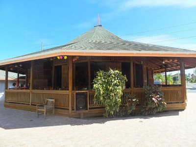 Toucan Inn
