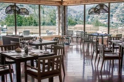 Noi Puma Lodge