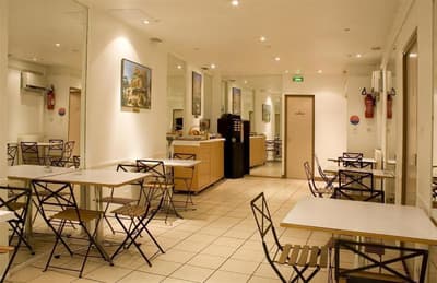 Hôtel Ours Blanc Place Victor Hugo