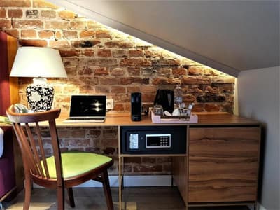 SleepWell Apartments