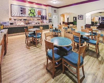 La Quinta Inn & Suites Weatherford