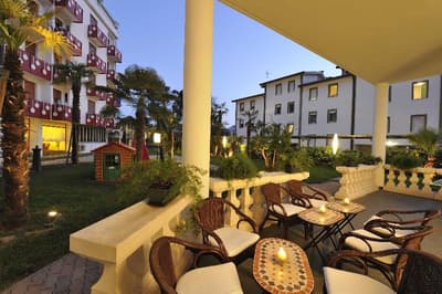 Hotel Jasminum