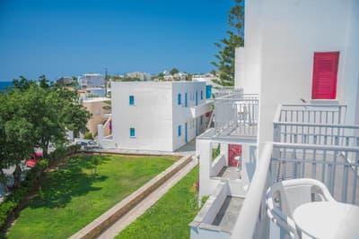 Ostria Hotel and Apartments
