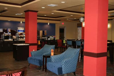 Holiday Inn Express Hotel & Suites George West