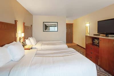 Best Western Plus Riverfront Hotel and Suites