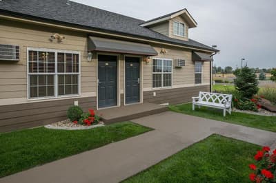 Stratford Suites Inn