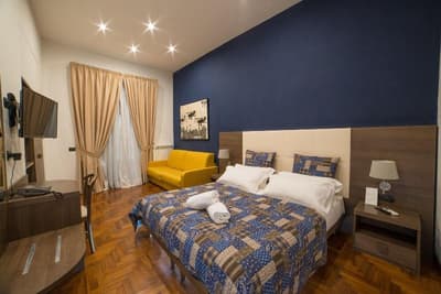 Bed & Breakfast Chiaia 32