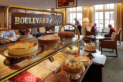 Grand Elysée Hamburg