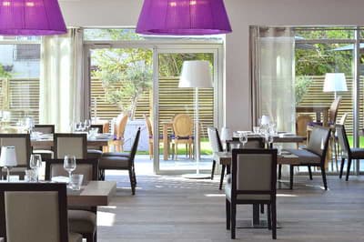 Chateau Des Tourelles Hotel Thalasso Spa