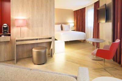 Oceania Paris Roissy CDG
