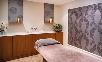 Hotel Le Vallon de Valrugues Spa