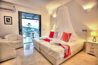 Naoussa Hills Boutique Resort