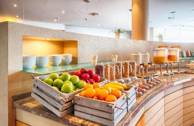 Leonardo Hotel Hamburg Airport