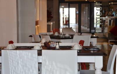 The Nicol Hotels & Apartments