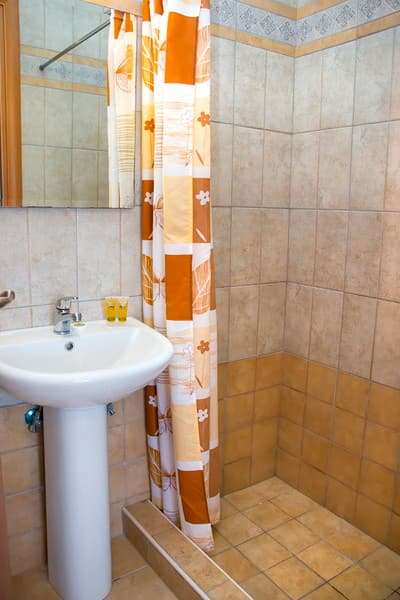 Gennadi Garden Apartments