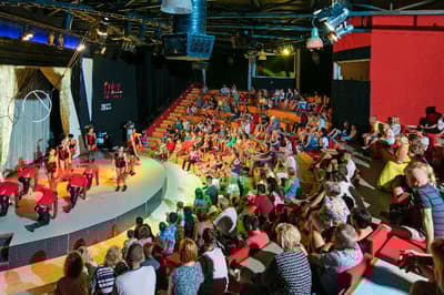 Seven Seas Hotel Life