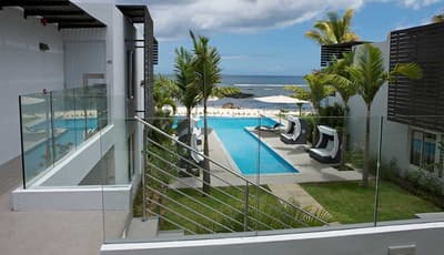 Plage Bleue Beachfront Apartments