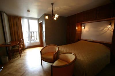 Logis Hotel Au Cerf D'Or