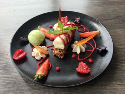 Logis Hotel & Restaurant Les Mouettes,Larmor Plage