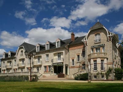 Logis Hotel le Parc Sologne