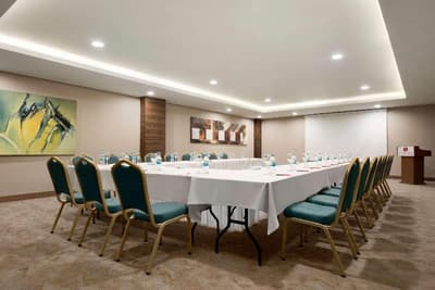 Ramada By Wyndham Elazig