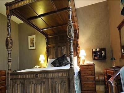 Cotswold Gateway Hotel