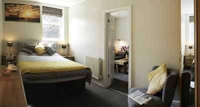 Ashburton House B B