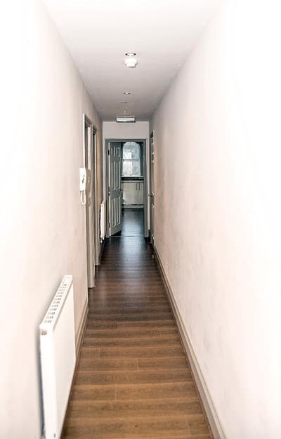 Base Serviced Apartments - Sir Thomas Street