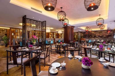 DoubleTree by Hilton Science City