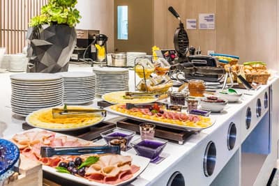 Holiday Inn Express & Suites Bogota