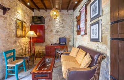 Oinoessa Traditional Boutique Houses