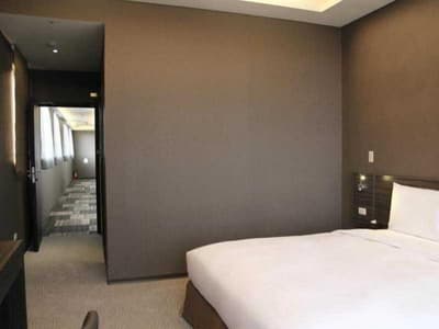 Capital Hotel Songshan