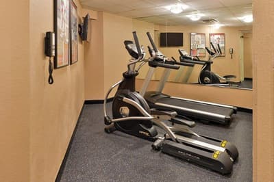Best Western Plus Peak Vista Inn & Suites