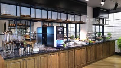 Grand Aras Hotel & Suites