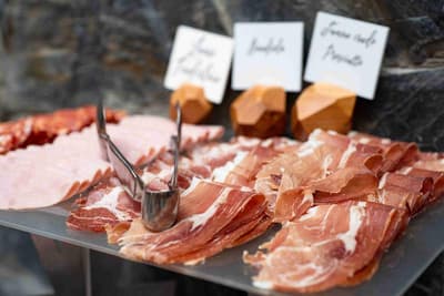 Las Hayas Resort Hotel