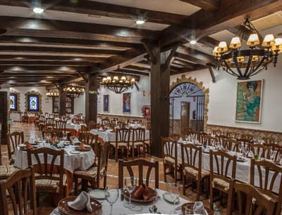 Hotel Asador Albenzaire