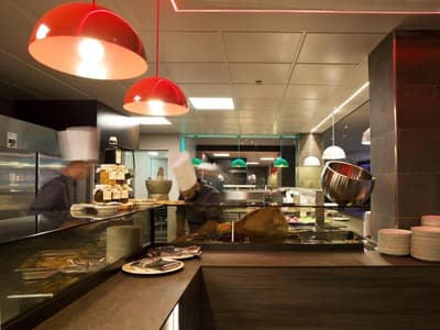 A.Roma Lifestyle Hotel