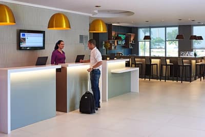 Regency Barra Hotel