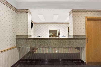 Days Inn by Wyndham Sidney